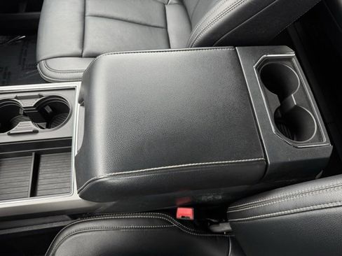 Certified 2022 Ford F250 Lariat w/ Lariat Ultimate Package image 14