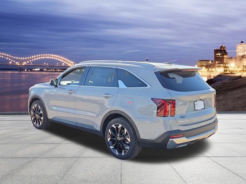 New 2026 Kia Sorento SX FWD image 3