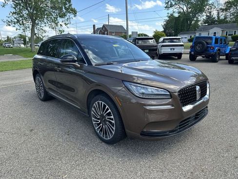 Used 2022 Lincoln Corsair Reserve w/ Sport Package AWD/4WD image 11