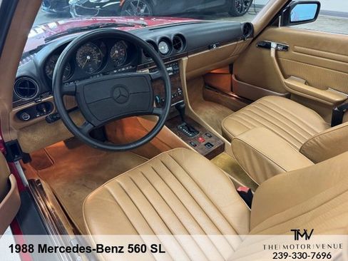 Used 1988 Mercedes-Benz 560 SL image 22
