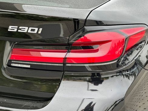 Used 2022 BMW 530i RWD image 32