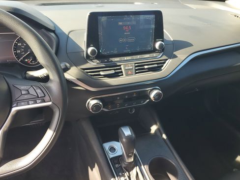 Certified 2020 Nissan Altima 2.5 S image 20