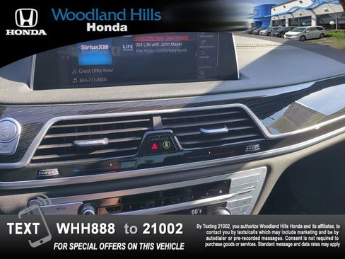 Used 2022 BMW 740i w/ M Sport Package RWD image 15