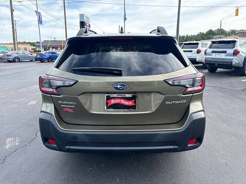 Used 2024 Subaru Outback Premium AWD/4WD image 5