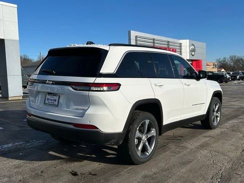 New 2026 Jeep Grand Cherokee Limited AWD/4WD image 14