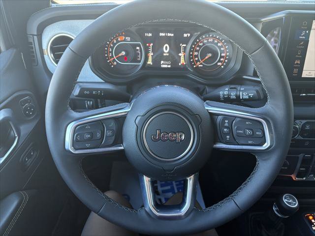 Certified 2026 Jeep Wrangler Unlimited Sahara AWD/4WD image 17