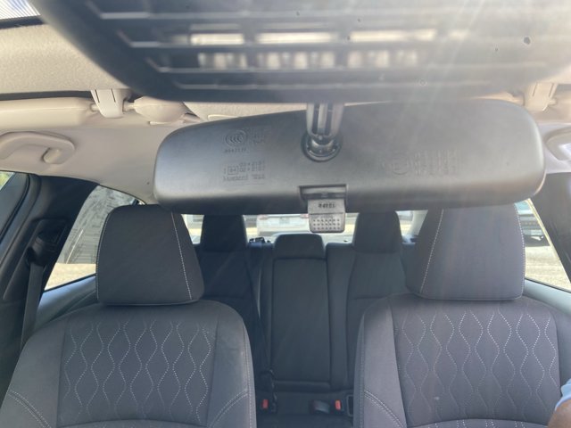 Used 2025 Toyota Corolla LE FWD image 18