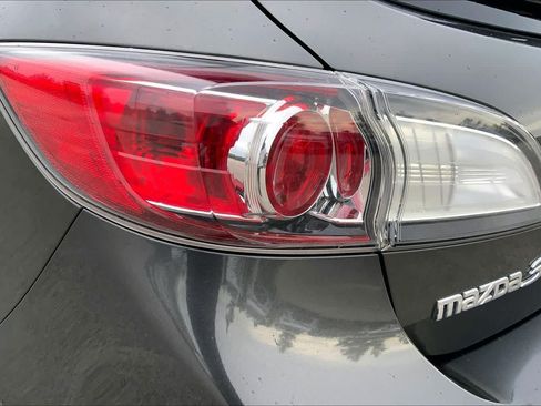 Used 2012 MAZDA MAZDA3 i Grand Touring FWD image 26