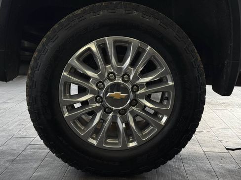 Used 2022 Chevrolet Silverado 2500 High Country AWD/4WD image 28