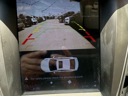 Used 2014 Ford Focus SE image 9