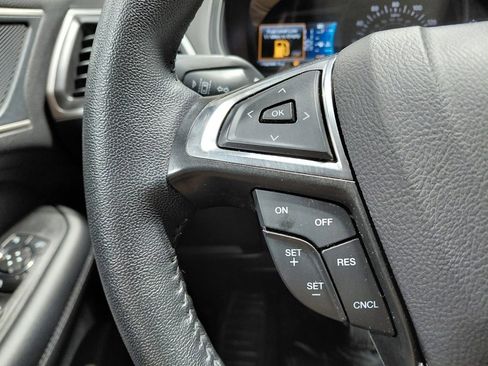 Certified 2024 Ford Edge SEL image 29