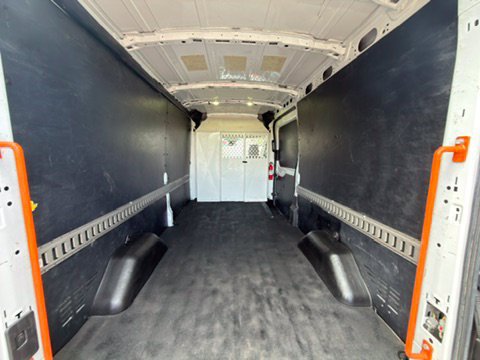 Used 2018 Ford Transit 150 148 Medium Roof RWD image 9