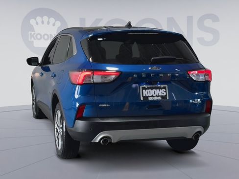 Used 2022 Ford Escape SEL image 10