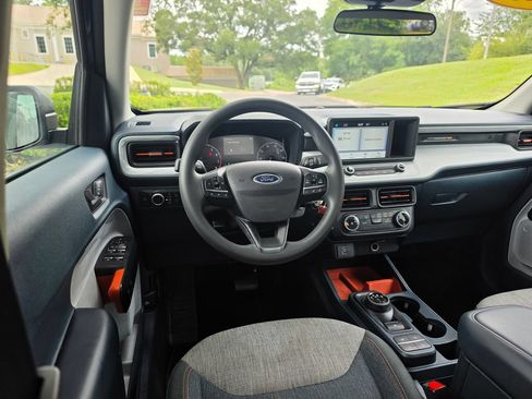 Used 2023 Ford Maverick XLT FWD image 11