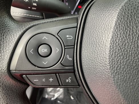 Used 2023 Toyota RAV4 LE image 26