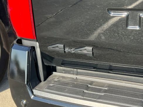 Certified 2025 Toyota Tacoma TRD Off-Road w/ TRD Off Road Upgrade Package image 9