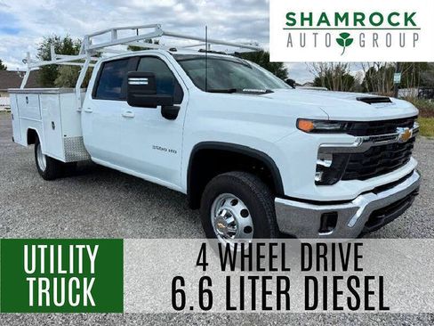 Used 2025 Chevrolet Silverado 3500 LT w/ Convenience Package AWD/4WD image 1