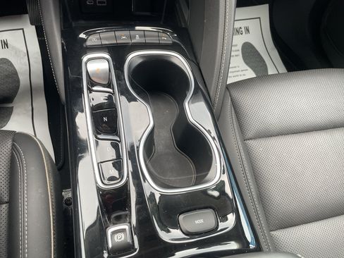 Certified 2023 Buick Envision Essence FWD image 27