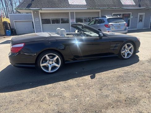 Used 2014 Mercedes-Benz SL 550 image 38