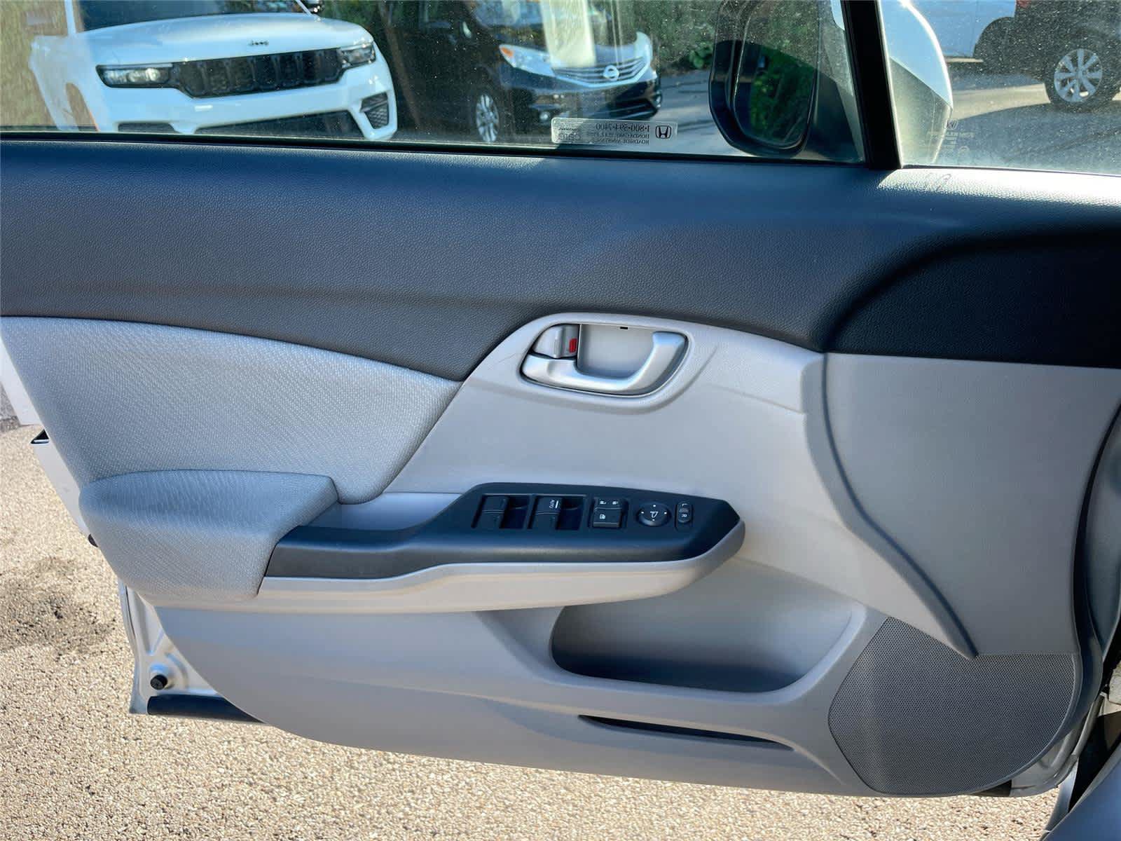 Used 2013 Honda Civic LX image 16