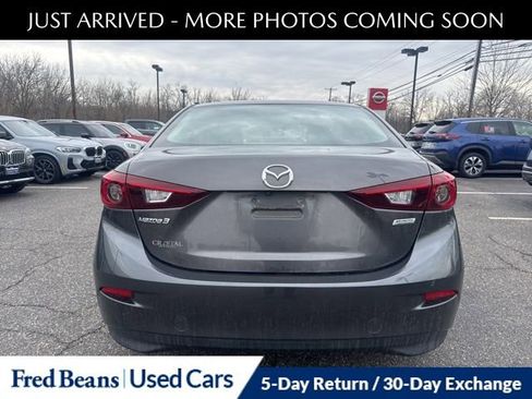 Used 2017 MAZDA MAZDA3 Sport w/ Preferred Equipment Package image 7