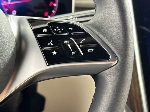 Certified 2025 Mercedes-Benz GLC 300 4MATIC image 31