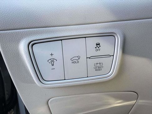 Used 2023 Hyundai Tucson Limited image 21