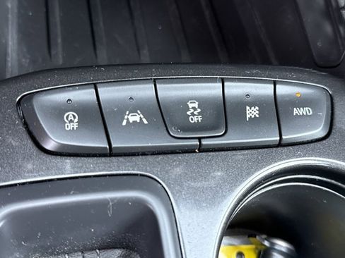 Used 2025 Chevrolet TrailBlazer LT image 28