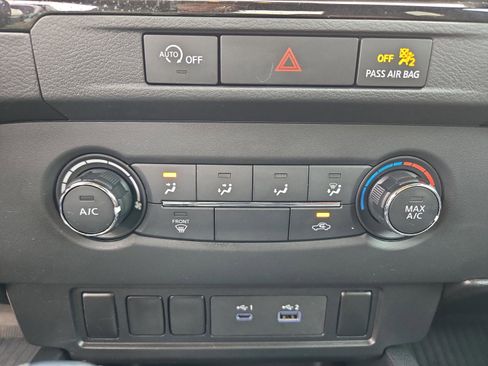 Used 2023 Nissan Frontier S image 15