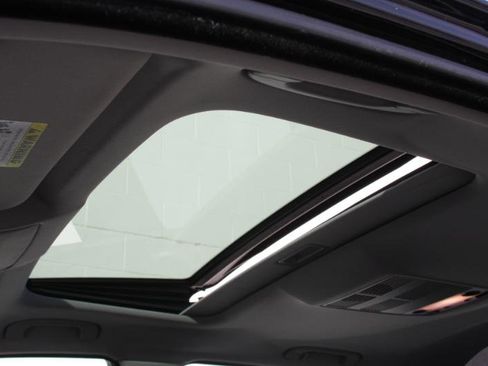 Used 2007 BMW 550i Sedan image 31