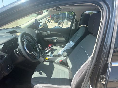 Used 2015 Ford Escape SE FWD image 5