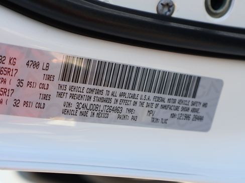 Used 2018 Jeep Compass Trailhawk w/ Leather Interior Group image 49