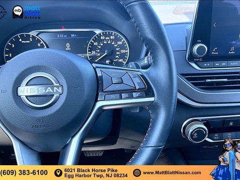 Certified 2023 Nissan Altima 2.5 SR FWD image 17