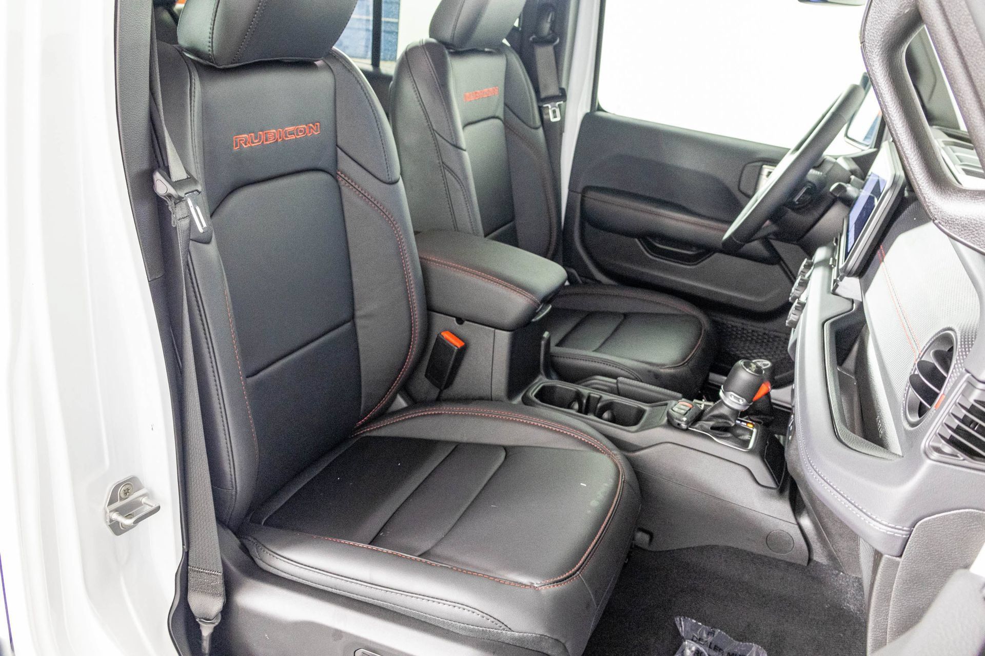New 2027 Jeep Wrangler Unlimited Rubicon AWD/4WD image 38