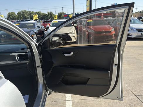 Used 2020 Kia Rio LX FWD image 22