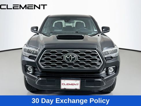 Used 2023 Toyota Tacoma TRD Sport RWD image 3