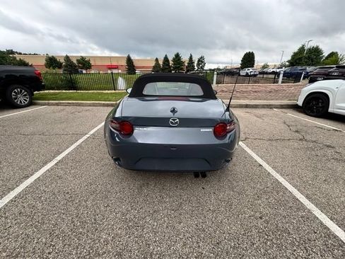 Used 2020 MAZDA MX-5 Miata Grand Touring RWD image 4