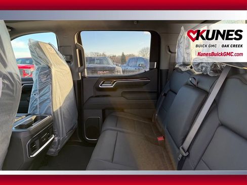 New 2026 GMC Sierra 1500 Elevation w/ Elevation Premium Package AWD/4WD image 7