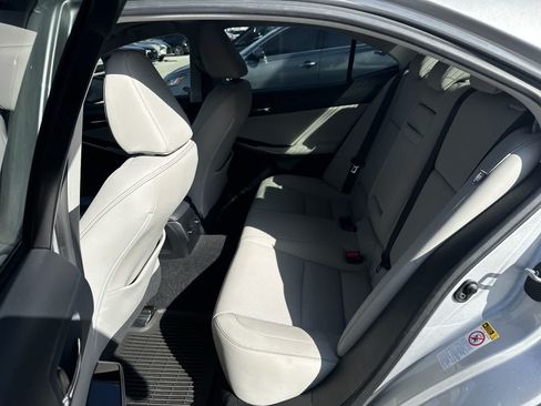 Used 2016 Lexus IS 200t w/ Navigation System Package RWD image 4