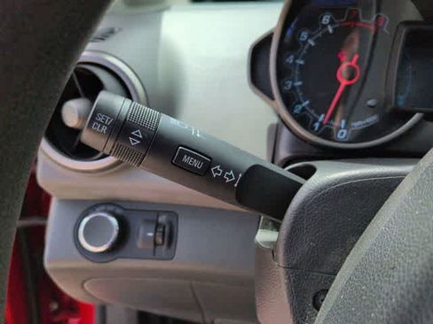 Used 2014 Chevrolet Sonic LT FWD image 26