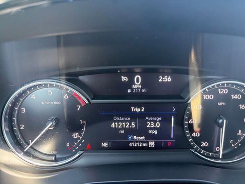 Used 2023 Cadillac XT6 Luxury AWD/4WD image 21