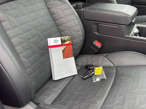 Used 2024 Toyota Tacoma TRD Off-Road w/ TRD Off Road Premium Package image 24