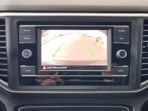 Used 2020 Volkswagen Atlas Cross Sport S image 20