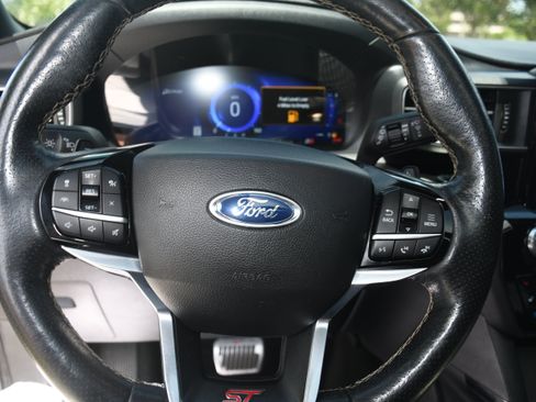 Used 2022 Ford Explorer ST w/ Equipment Group 401A AWD/4WD image 14