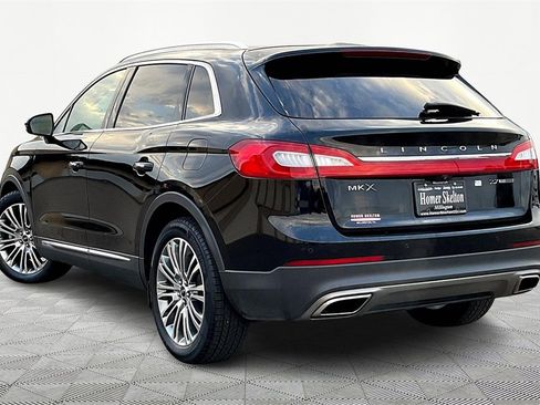 Used 2016 Lincoln MKX Reserve w/ Climate Package image 11
