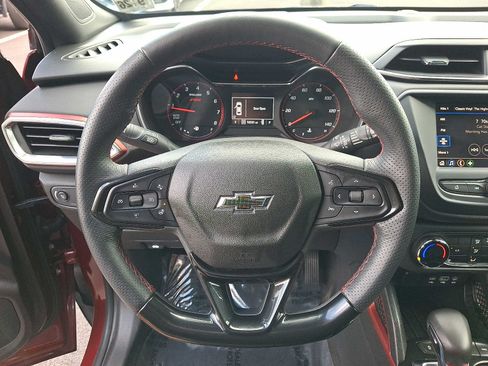 Used 2022 Chevrolet TrailBlazer RS AWD/4WD image 18