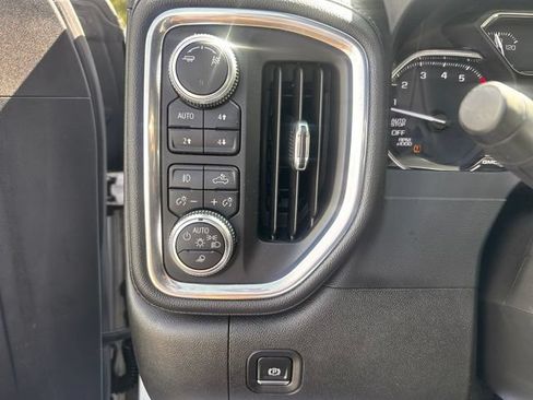 Used 2019 GMC Sierra 1500 SLT w/ SLT Premium Package AWD/4WD image 19