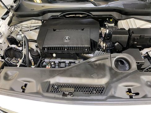 Used 2024 Acura MDX FWD w/ Technology Package image 9