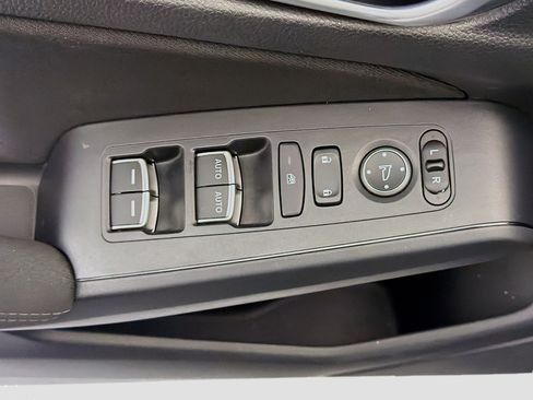 Used 2023 Honda Civic LX image 15