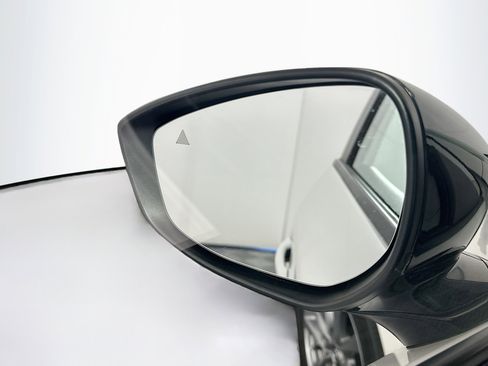 Used 2024 MAZDA MAZDA3 s w/ Black Accent Package FWD image 16